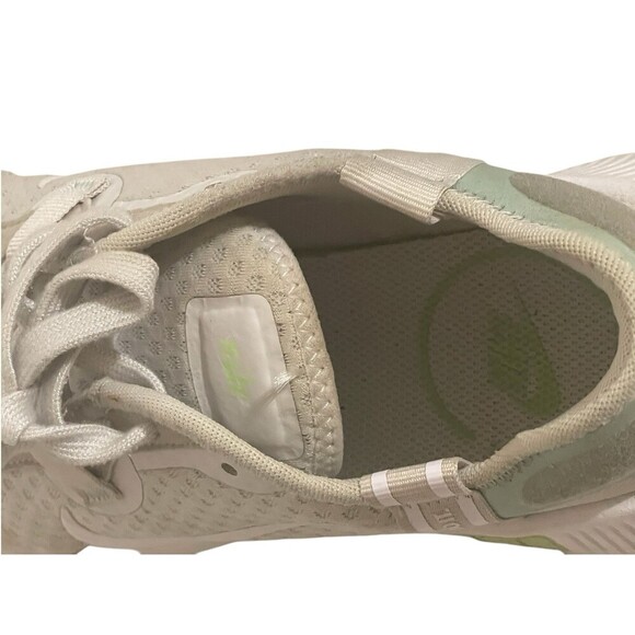 Nike Reposto Women's Size 9 Ivory & Mint Mesh Athletic Shoes Sneakers CZ5630-013 - Picture 6 of 13